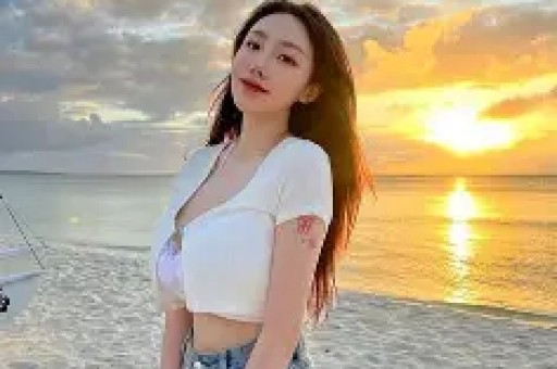 曝知名网红塌房！表面立爱国人设疯狂捞金背地砸6百万移民法国