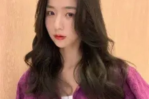 陪玩陪睡只是皮毛！继手伸进裤子后又一女星自曝50多都不放过