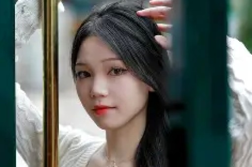 一夜之间爆红的三大网红前两位黑料不断只有他前途无量！